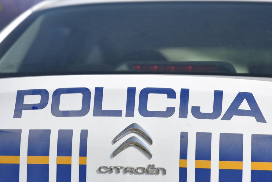 Vozila policije i vatrogasaca