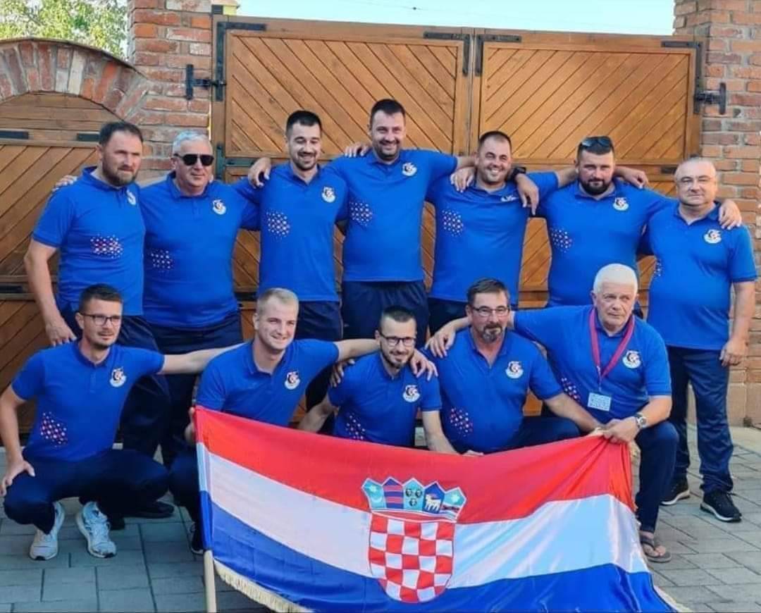 Hrvatski šaranaši svjetski prvaci u sportskom ribolovu! U Našicama osvojili ekipno zlato