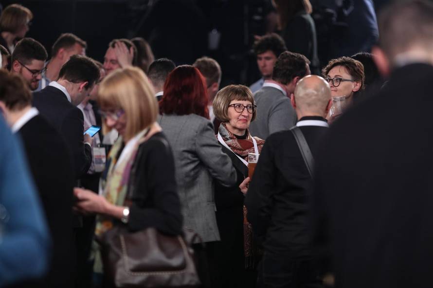 Zagreb: Izborni stožer Zorana Milanovića u Tvornici kulture