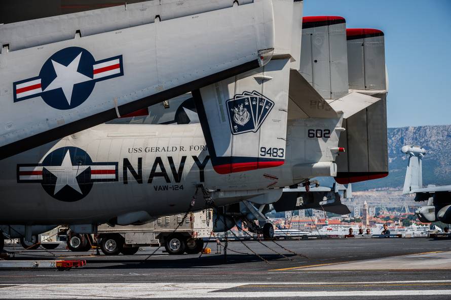 Posjetili smo američki nosač zrakoplova USS Gerald R. Ford koji je u jutarnjim satima stigao u Split