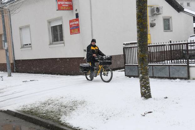 Prvi ovogodišnji snijeg u Bjelovaru