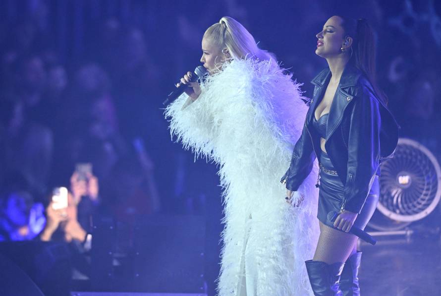 Zagreb: Nataša Beklavac zapjevala s Aleksandrom Prijović 