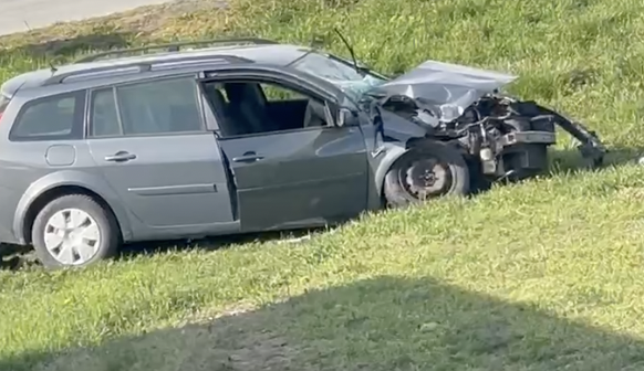 VIDEO Auto se sudario s vlakom kod Osijeka: 'Žurio je jer mu je sin imao prometnu  u blizini!'