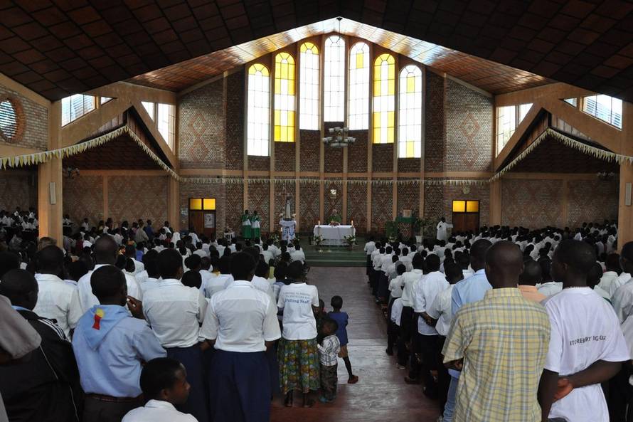 Gospa se u Kibehu i Međugorju vjernicima ukazuje u isti sat