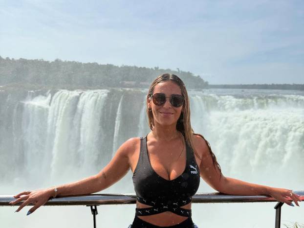 FOTO Bujna Argentinka upala u hotel omiljene ekipe i ostvarila san. Samo, zaboravila je nešto