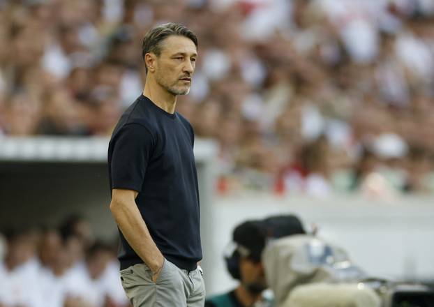 Bundesliga - VfB Stuttgart v Borussia Dortmund