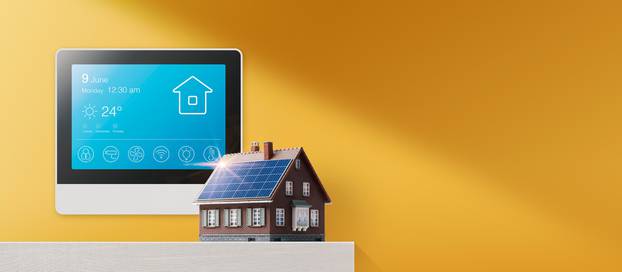 Smart,Home,Display,And,Model,House,With,Solar,Panel:,Smart
