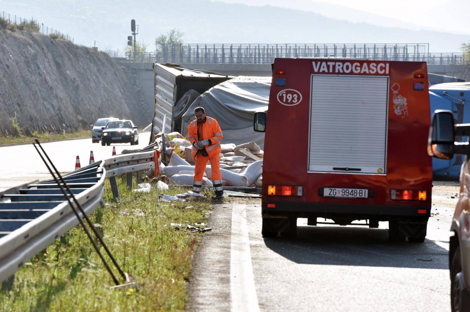 Na autocesti A1 kod Ävora PerkoviÄ prevrnuo se Å¡leper