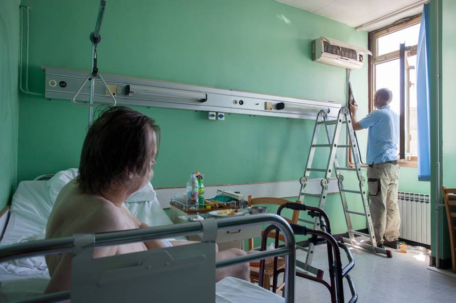 Većina još u minusu: Sanacija nije lijek za dugove zdravstva