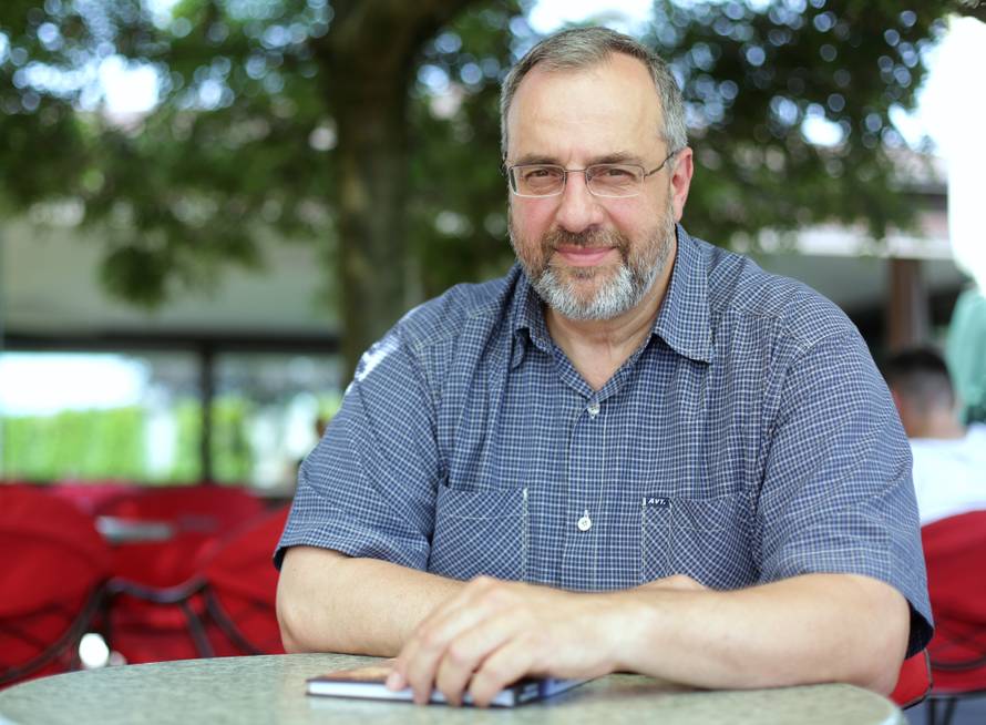 Dr. Rajović: Od djece radimo biološke invalide jer ih štitimo