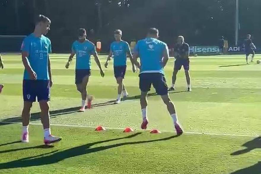 Trening 'vatrenih' u Alexandriji