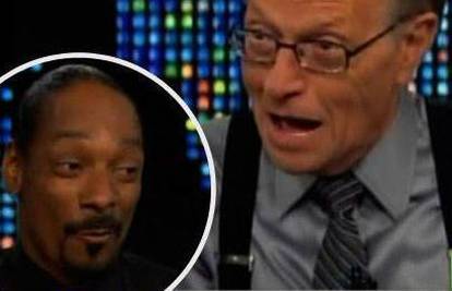 Snoop Dogg dokazao kako Larry King ne zna pjevati