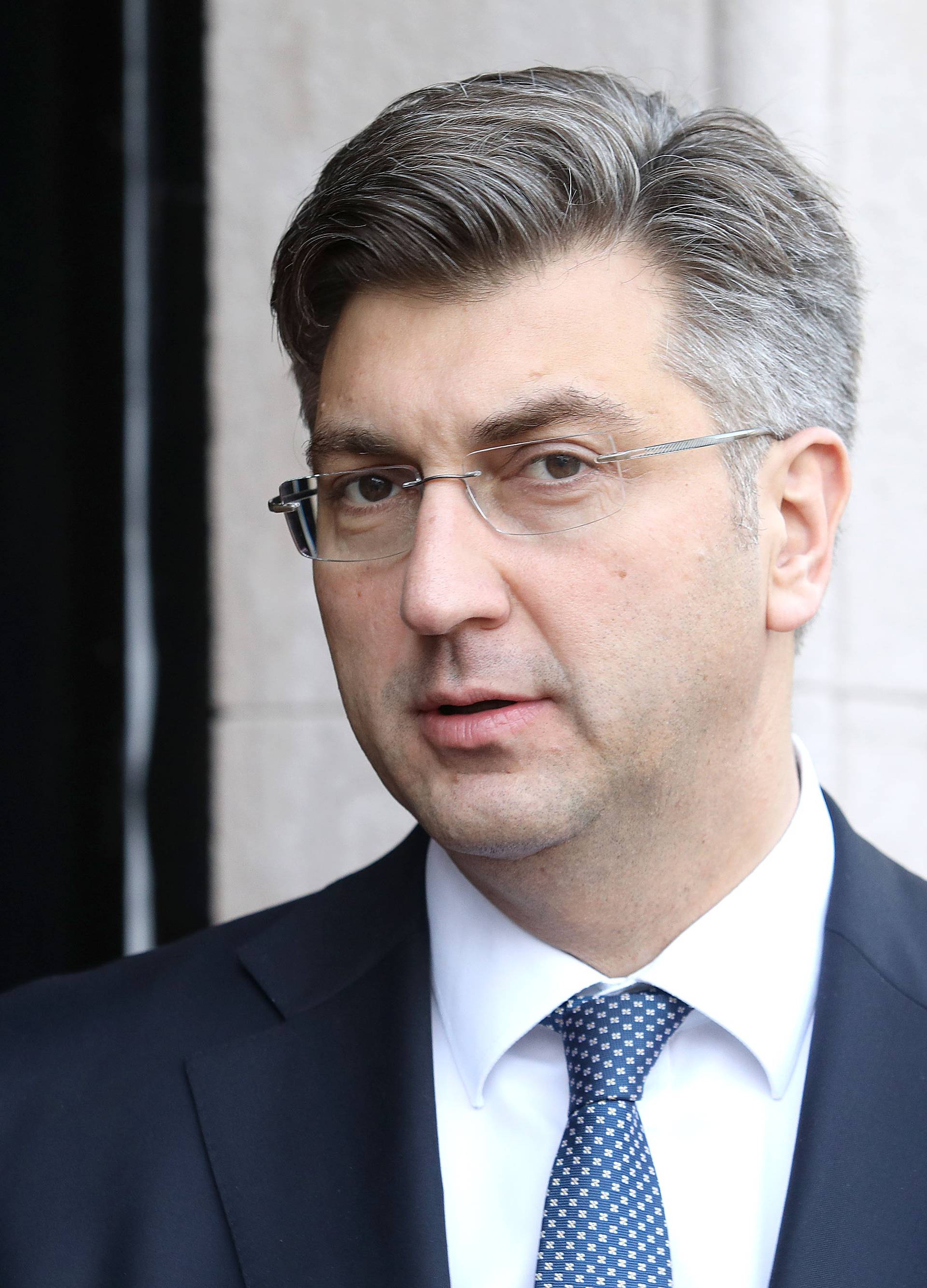 Plenković s Čovićem: Glavna tema uhićenja Hrvata u Orašju