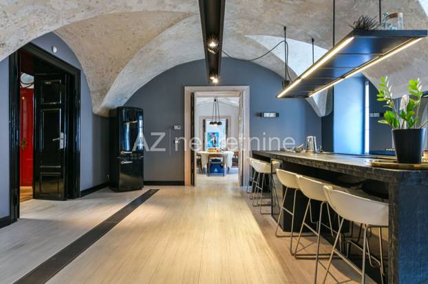 FOTO 'Perverzija' od stana u Zagrebu! Svodovi, biblioteka i ekskluziva. Ovo je iznos najma