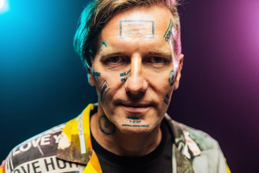 Šajeta napisao himnu žrtvama hrvatske birokracije: 'Sve je bolje od obilaženja šaltera'