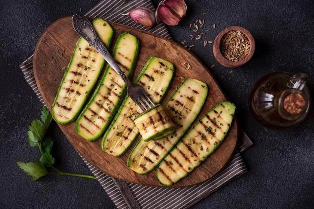Sliced,Grilled,Zucchini,,Cooked,Vegetables,,Healthy,Vegetarian,Food