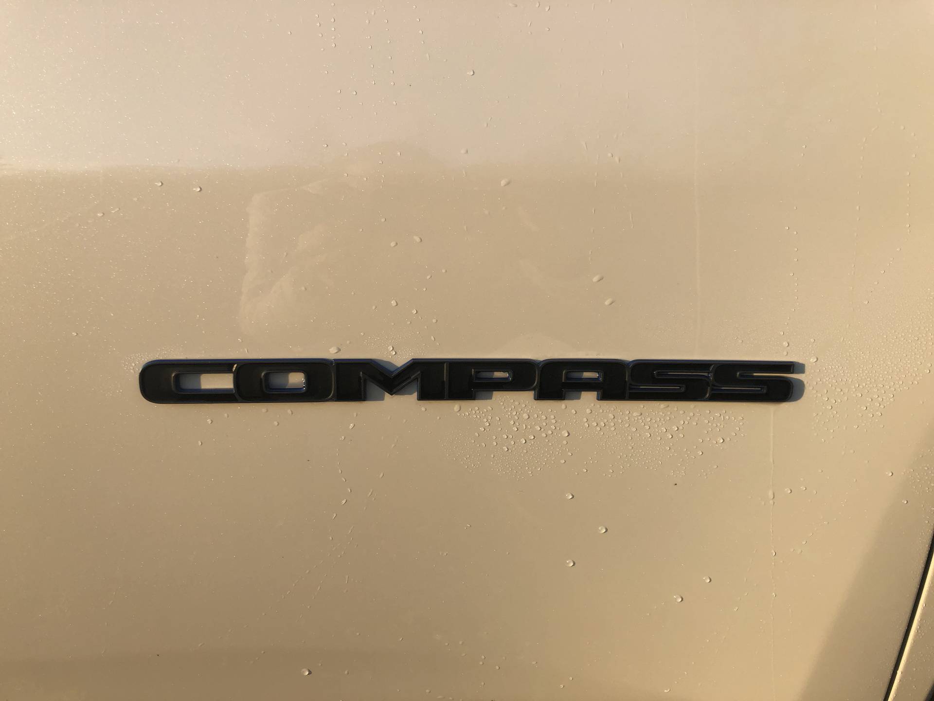 Testirali smo Compass: Prvi  je to Jeep koji može voziti na struju