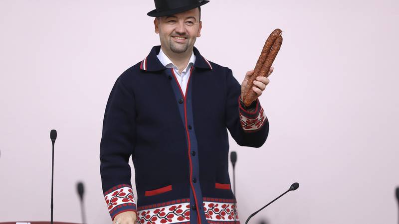 Pavlicek needs Serbs for power in Vukovar, and calls the HDZ who refuses him: ‘We have a plan A, B and C’