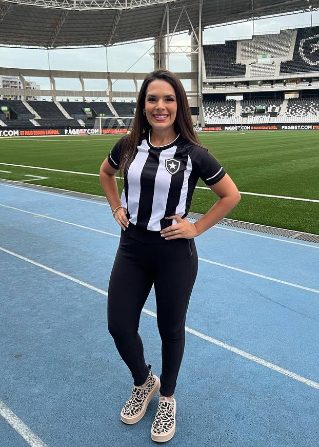 FOTO Nadal ju je gutao očima u Brazilu. Gdje je ova hostesa 11 godina poslije i kako izgleda?