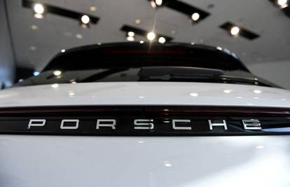 Porsche gasi 1.900 radnih mjesta u Njemačkoj