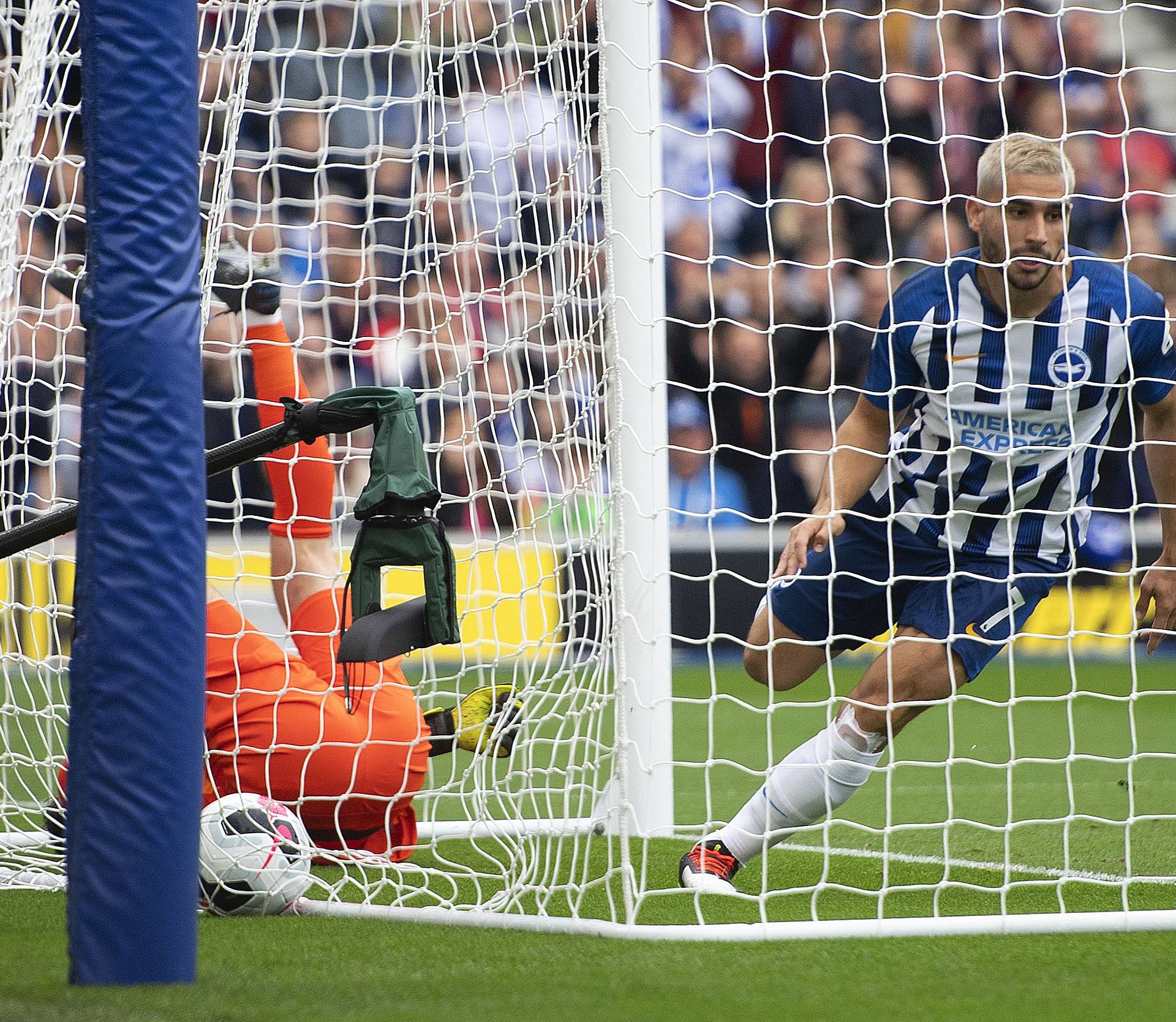 Brighton and Hove Albion v Tottenham Hotspur - Premier League - AMEX Stadium