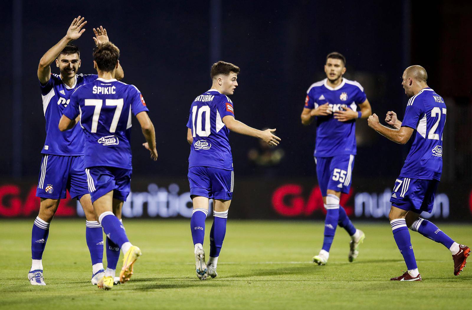 Zagreb: Derbi Dinama i Hajduka na stadionu u Maksimiru