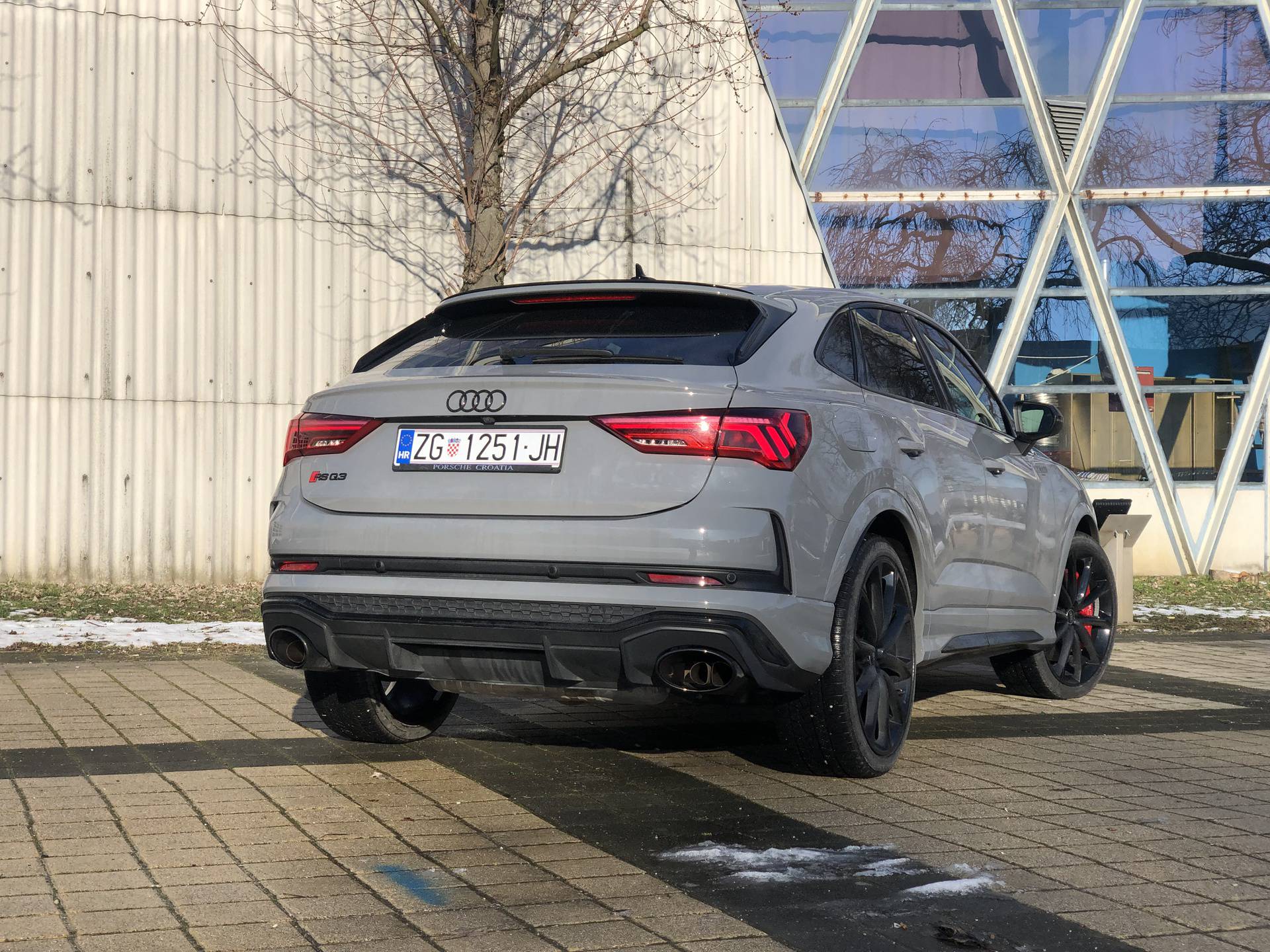 Audi RS Q3 Sportback na testu: Zvijer s pet cilindara i 400 KS