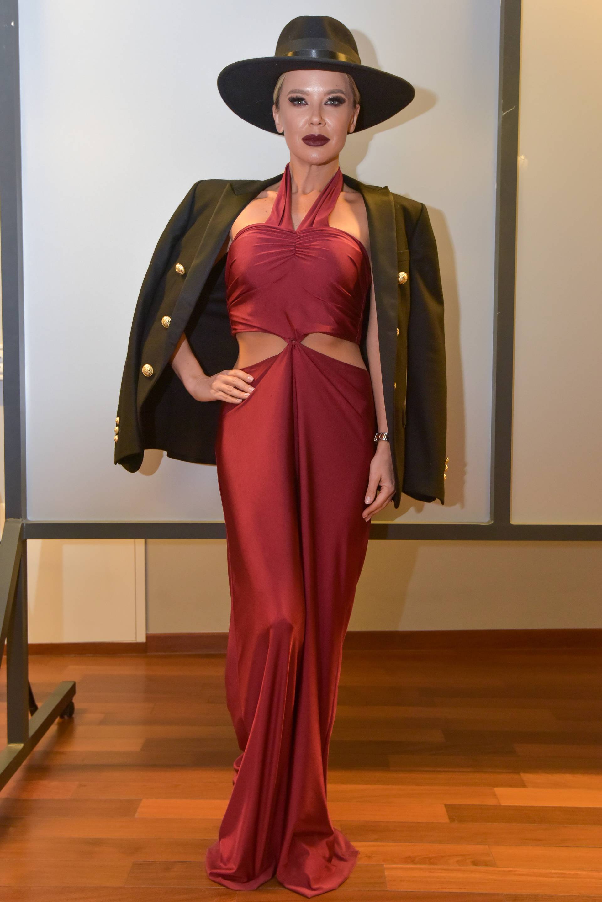 Zadar: Maja Šuput i Ivana Kovač na koncertu Mladena Grdovića