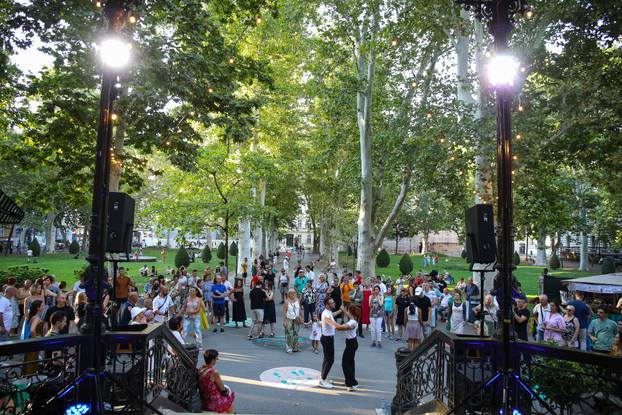 Zagreb: Brojni građani sudjelovali na pPlesnjaku na Zrinjevcu