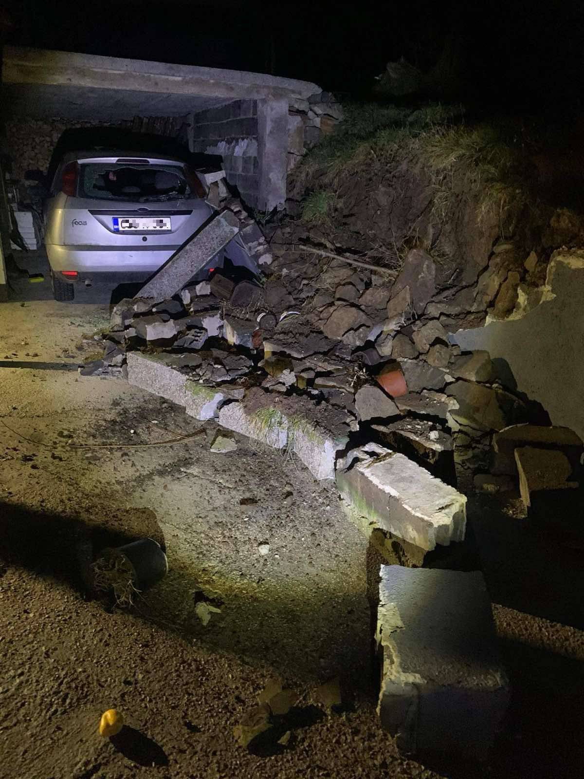 'Troje ljudi u Zenici ozlijedio je odron sa zgrada, a na četvrtog se urušilo kamenje kod tunela'