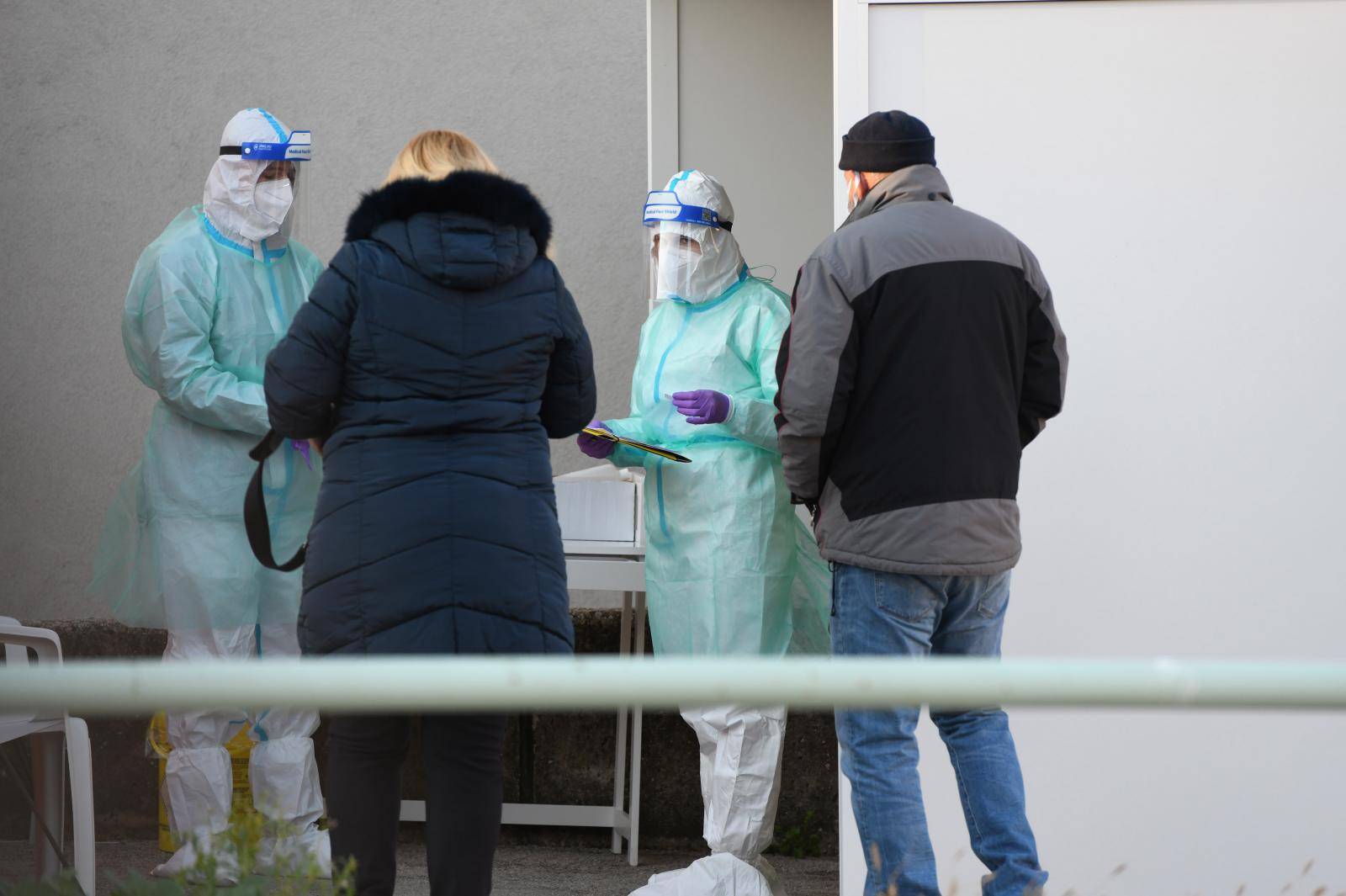 Šibenik: U Općoj bolnici posljednjih dana nema prevelike gužve za testiranje