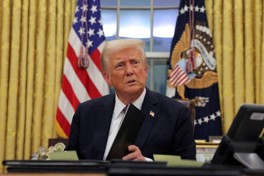 Trump: 'Biden mi je na stolu ostavio inspirativno pismo, savjetovao mi je da uživam...'