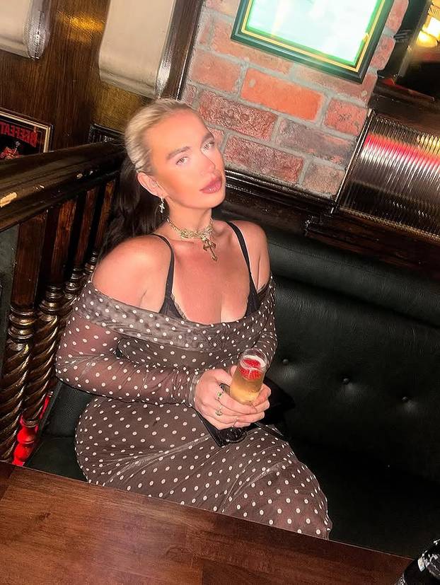 FOTO Skinula je gotovo 90 kila i pokazala svoje vruće tijelo: 'Izgledaš kao prava boginja'