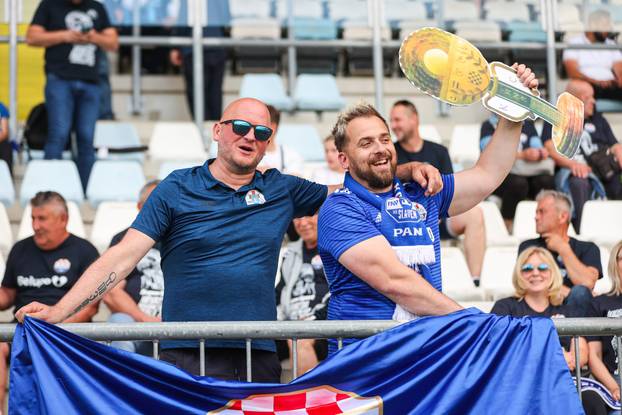 Rijeka: Navijači na utakmici finala SuperSport Hrvatskog nogometnog kupa, HNK Rijeka - NK Slaven Belupo