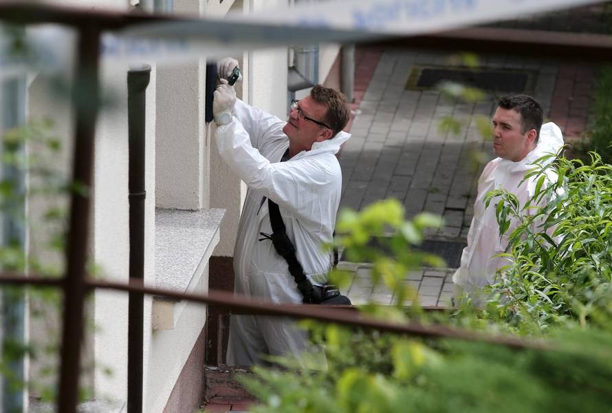 Ubojica iz Đakova i dalje bježi: Policija opkolila njegovu kuću