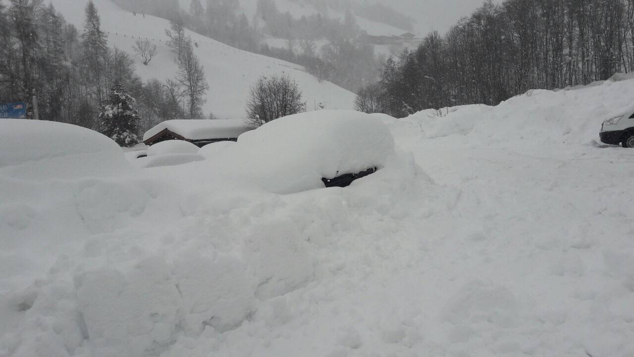 Vapaj zametenih Hrvata: Strah nas je, molimo se da preživimo