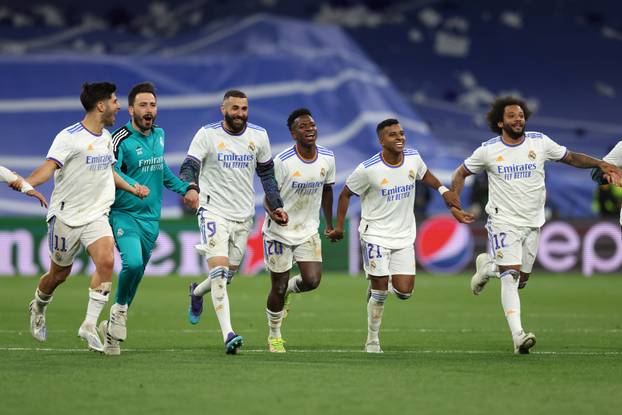 Real Madrid v Manchester City - UEFA Champions League - Semi Final - Second Leg - Santiago Bernabeu