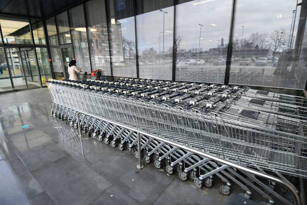 Građani Bjelovara pridružili se bojkotu trgovačkih lanaca