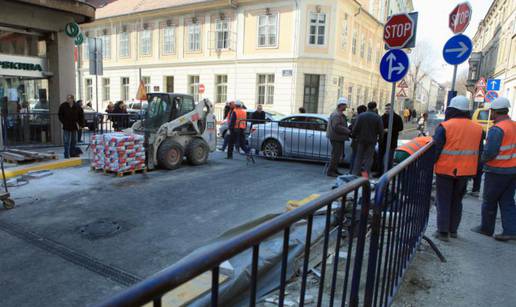 Zagrebparking gubi 600.000 kn zbog dvosmjerne Gundulićeve