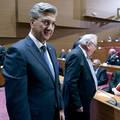 Plenkovi&cacute; u utorak u Saboru podnosi izvje&scaron;&cacute;e Vlade. Na dnevnom redu i njegov opoziv