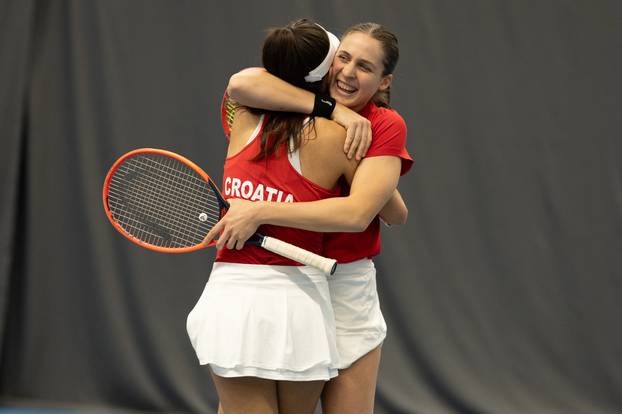 FOTO Hrvatice izbacile Srpkinje, pogledajte emotivnu proslavu