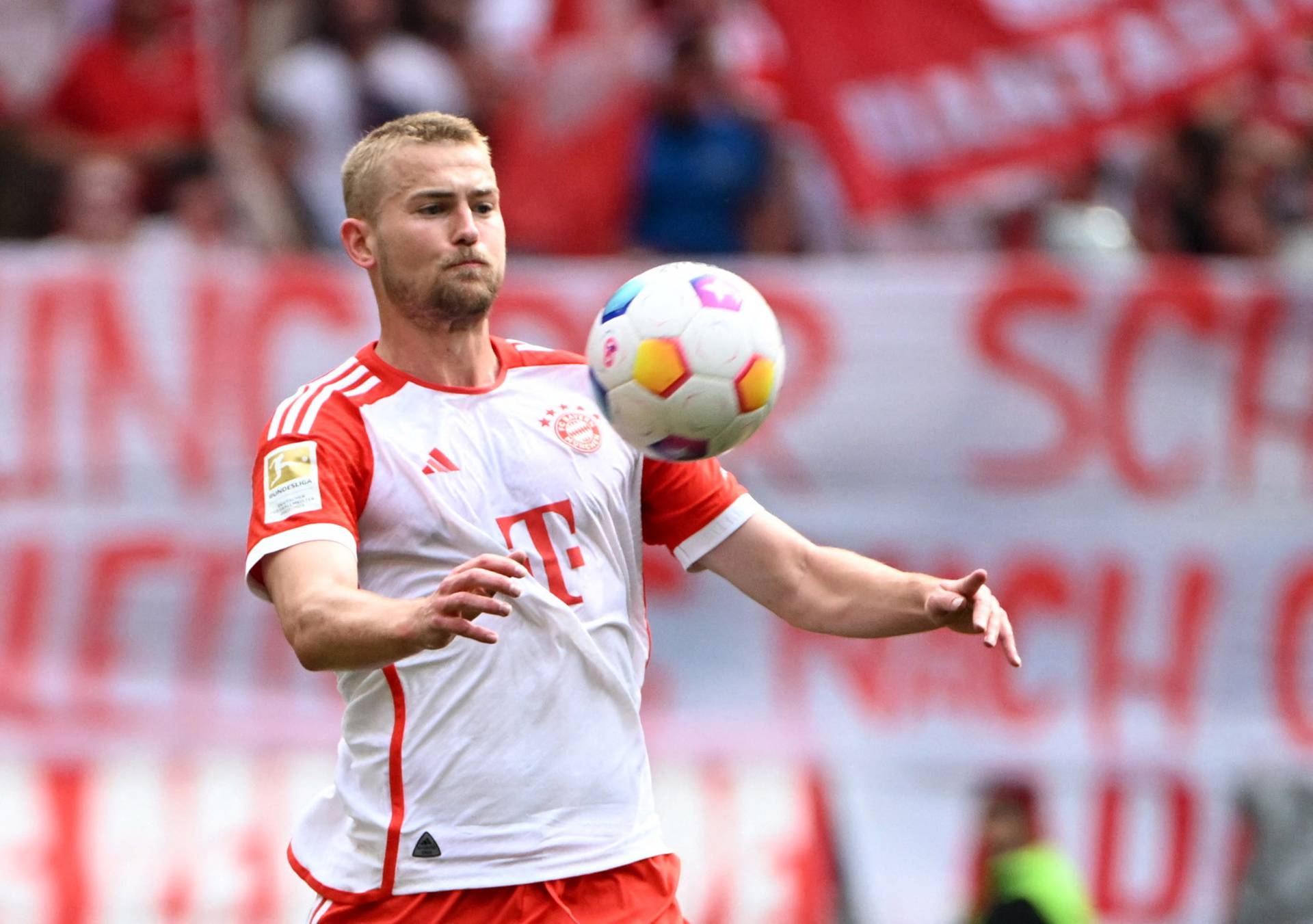 Bundesliga - Bayern Munich v FC Cologne