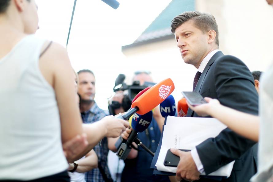 Zagreb: Dolazak ministara na sjednicu uÅ¾eg kabineta Vlade RH