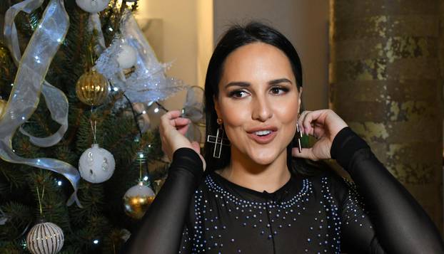 FOTO Lana Jurčević pokazala je trudnički trbuh: Pogledajte kako se mijenjala kroz godine...