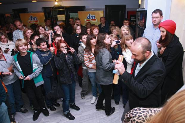 Zagreb: Šeherezada i Onur pogledali najizvo?eniji hrvatski mjuzikl Jalta, Jalta