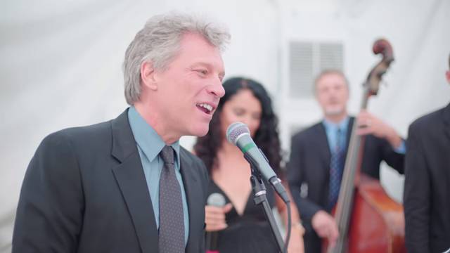 Video: Jon Bon Jovi nerado, ali ipak pristao pjevati na svadbi