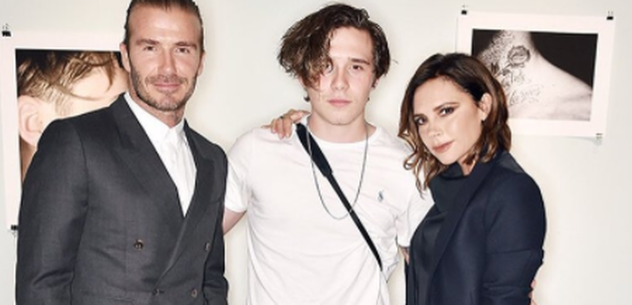 Victoria Beckham je uznemirila fanove: Što joj je sa stopalima?