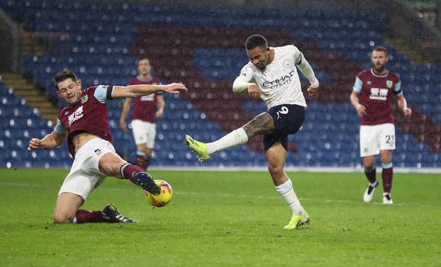 Premier League - Burnley v Manchester City