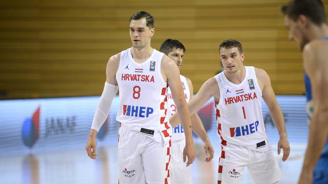 Hezonja utrpao Crvenoj zvezdi 17 poena, šutirao samo trojke!