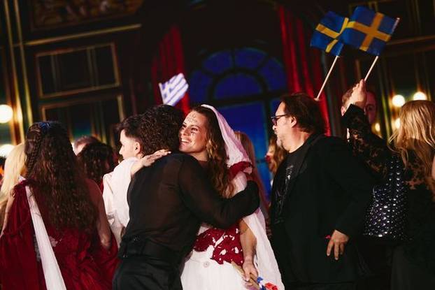 FOTO Pogledajte kako su Lelek izgledale u finalu Eurosonga!